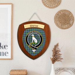 ScotsTee Shop Scottish Hunter Ancient Clan Crest Scottish Tartan Wooden Wall Plaque