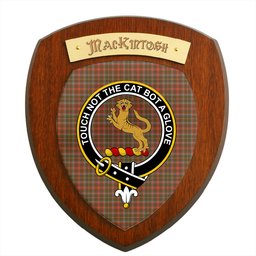 ScotsTee Shop Scottish MacKintosh Hunting Weathered Clan Crest Scottish Tartan Wooden Wall Plaque