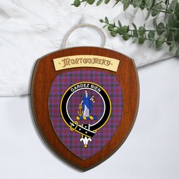 ScotsTee Shop Scottish Montgomery Modern Clan Crest Scottish Tartan Wooden Wall Plaque