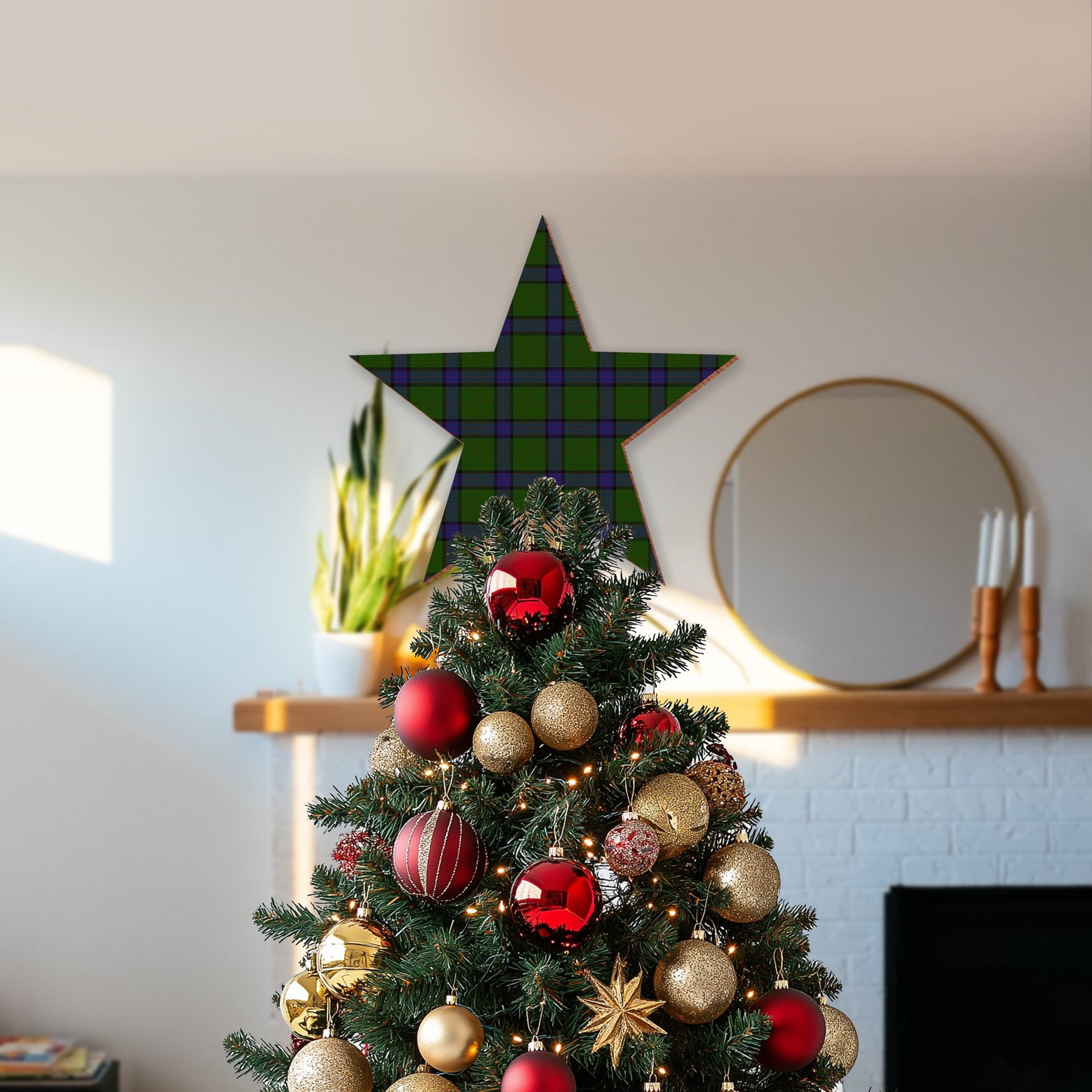 ScotsTee Shop Scottish MacWilliam Hunting Tartan Wooden Christmas Tree Topper
