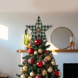 ScotsTee Shop Scottish Ross Arisaid Crest Tartan Wooden Christmas Tree Topper