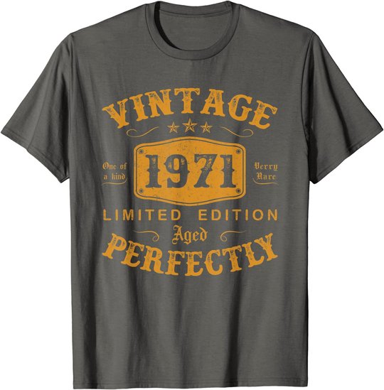 50 Year Old Birthday Gifts Vintage 1971 50th Birthday Gifts T-Shirt