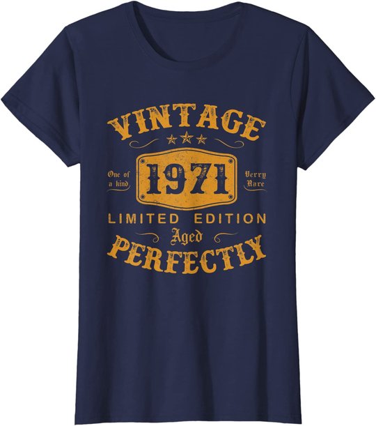 50 Year Old Birthday Gifts Vintage 1971 50th Birthday Gifts T-Shirt
