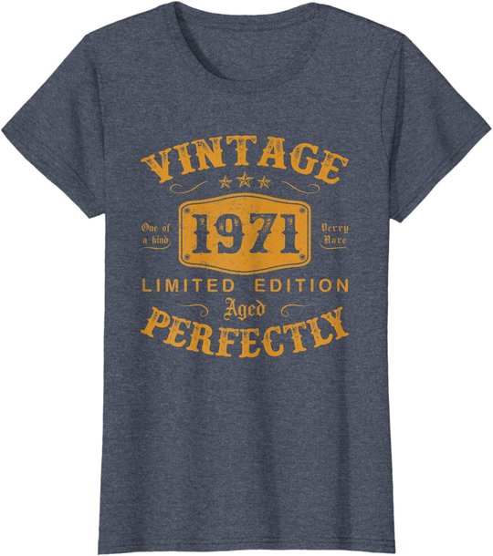 50 Year Old Birthday Gifts Vintage 1971 50th Birthday Gifts T-Shirt
