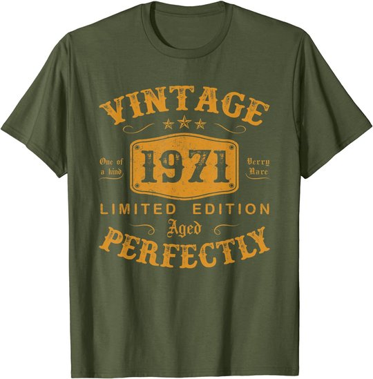 50 Year Old Birthday Gifts Vintage 1971 50th Birthday Gifts T-Shirt