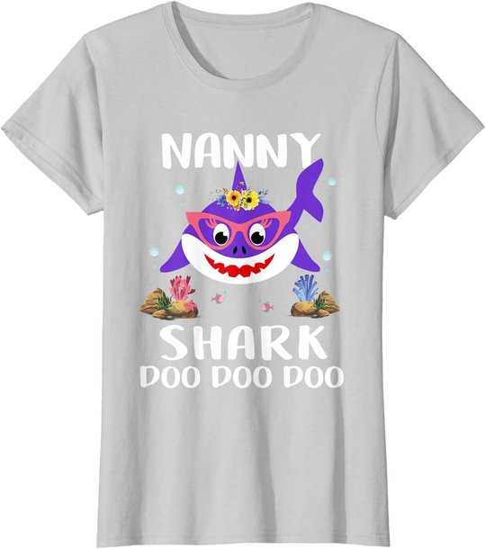 Nanny Shark Shirt Mothers Day Gift Idea For Mother Wife T-Shirt