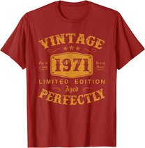 50 Year Old Birthday Gifts Vintage 1971 50th Birthday Gifts T-Shirt
