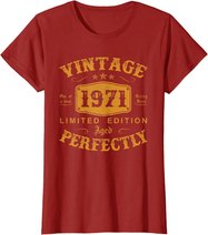 50 Year Old Birthday Gifts Vintage 1971 50th Birthday Gifts T-Shirt