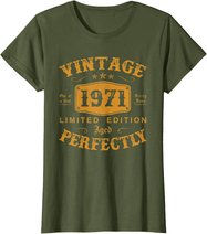 50 Year Old Birthday Gifts Vintage 1971 50th Birthday Gifts T-Shirt