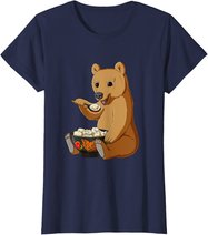 Russian Bear eats Traditional Russian Food Pelmeni T-Shirt