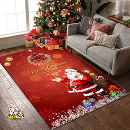Festive Christmas Carpet for Living Room Home Hallway | Christmas ornaments | decorated living room with a Christmas tree | PetsJerry