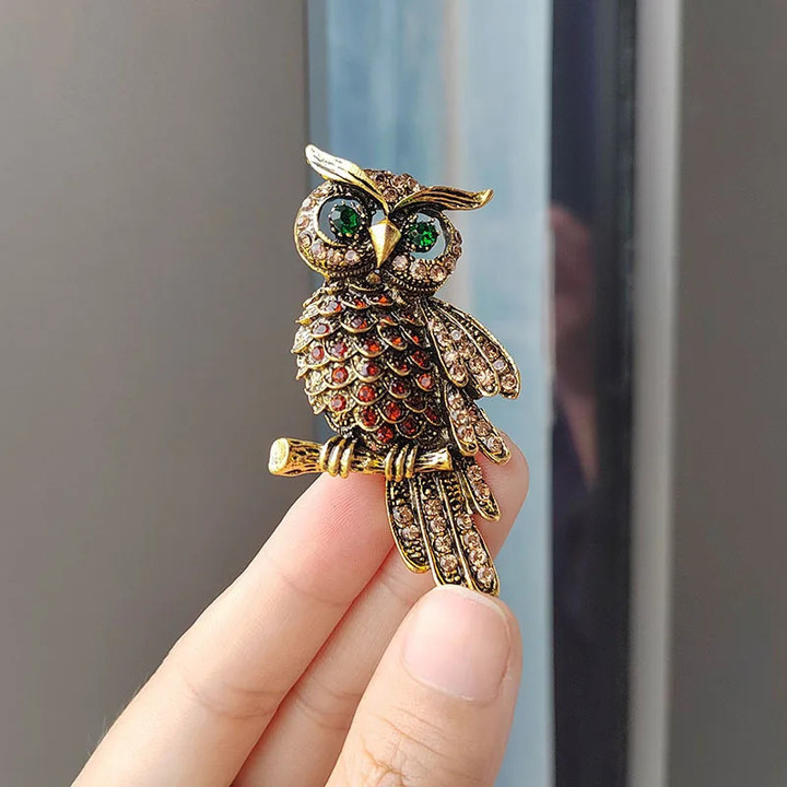 Luxury Rhinestone Studded Blue Purple Owl Brooches For Women Clothing Suit Accessories Vintage Elegant Owl Brooch Pins Jewelry