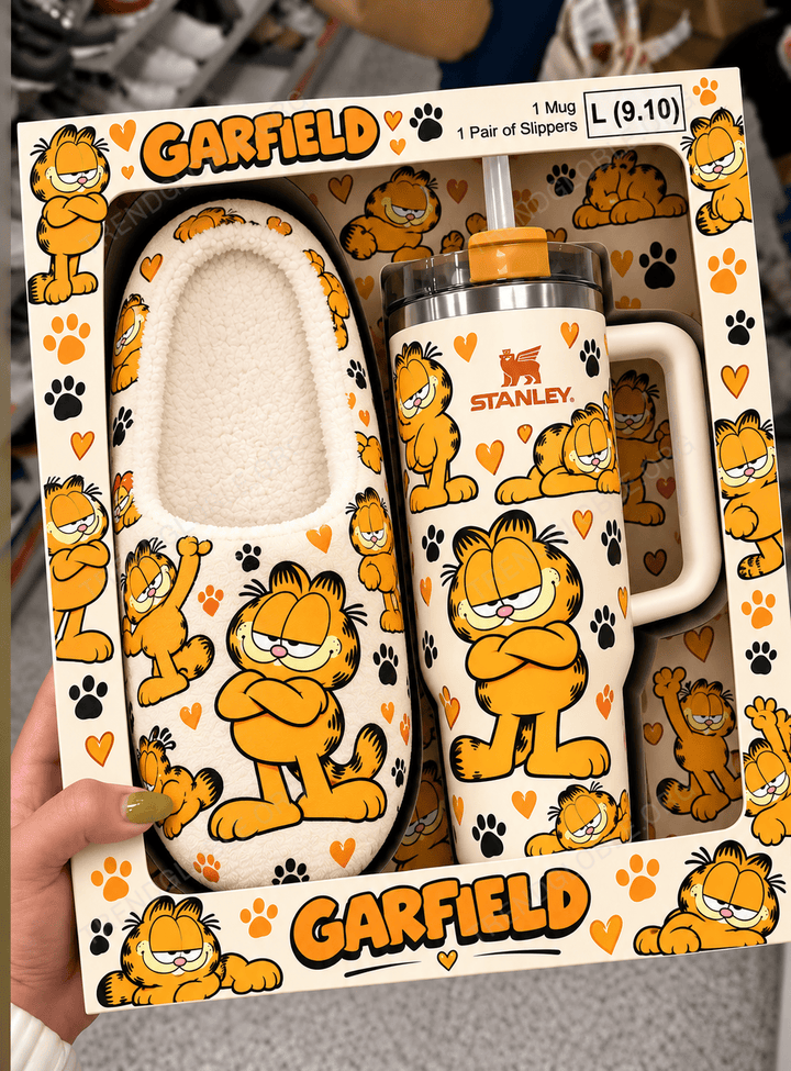 Combo Garfield Plush Slipped & Tumbler DTT06
