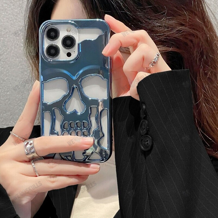 Luxury Plating Skull Phone Case for Iphone 14 13 12 11 Pro Max Metal Hollow Out Soft Cases Cover Personality Carving Phone Cover