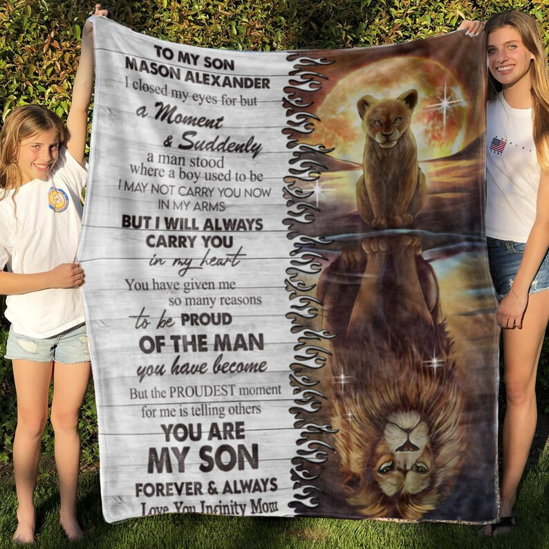 Stunning Lion Custom Name Quilt Blanket Bedding Set , Perfect Holiday Gift, Home Decoration