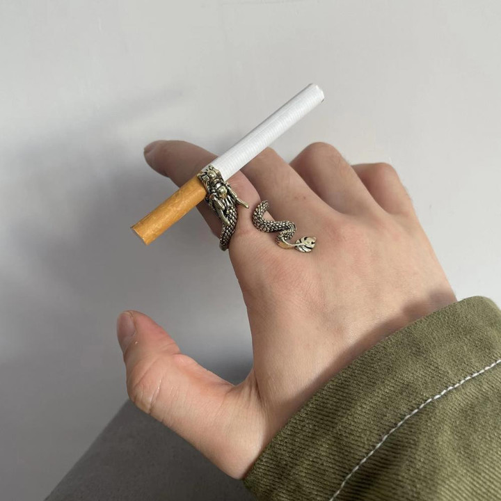 Dragon Smoking Finger Ring