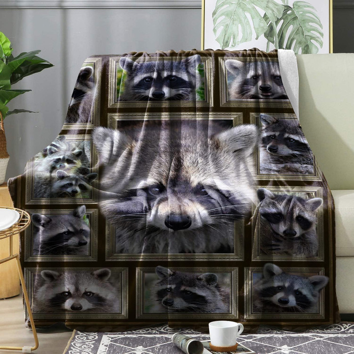 Raccoon and Flowers Soft Throw Blanket All Season Microplush Warm Blankets Lightweight Fuzzy Flannel Blanket for Bed Sofa Couch