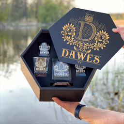 DAWES - WHISKEY SET (Wooden box + Decanter + 4 Glasses + 4 Coasters)
