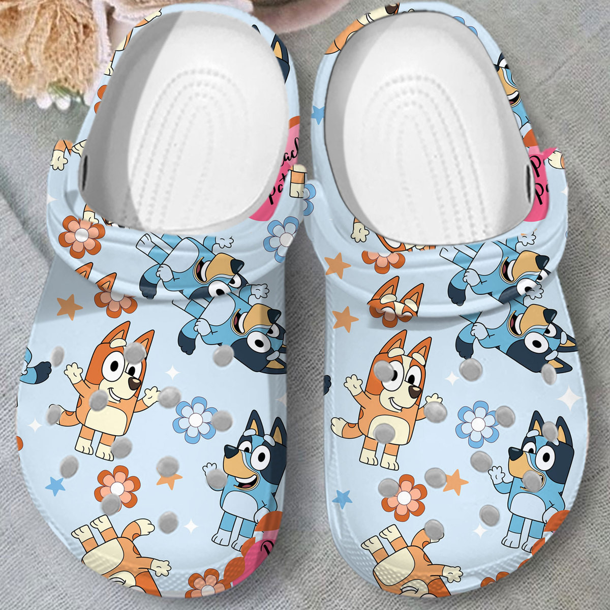 Bluey And Bingo Lovely Friends Flower Love Blue And Orange Classic Cl ...