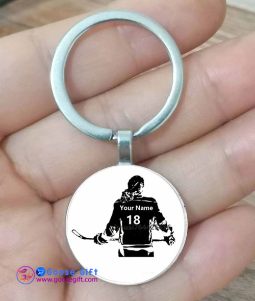New Custom Ice Hockey Player Name And Number Fashion Ice Hockey Fan Gift Keychain
