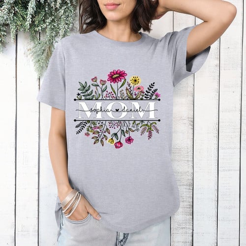 Personalized Wildflower Mom And Kids Tshirt, Custom Mama Shirt, Mom Shirt With Kids Names, Mother's Day T-Shirt