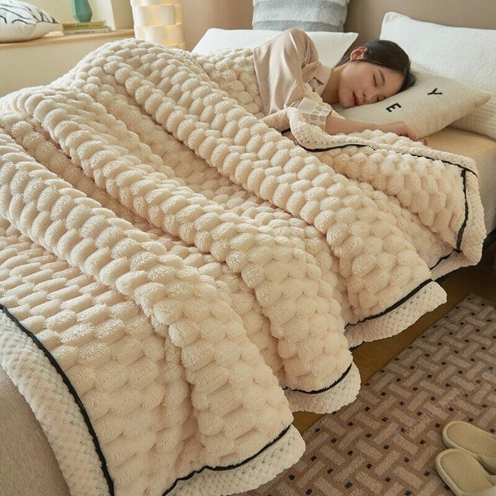 Turtle Velvet Autumn Winter Warm Sleeping Blanket Soft Comfortable Flannel Fleece Blankets for Bed Cozy Thickened Warmth Blanket