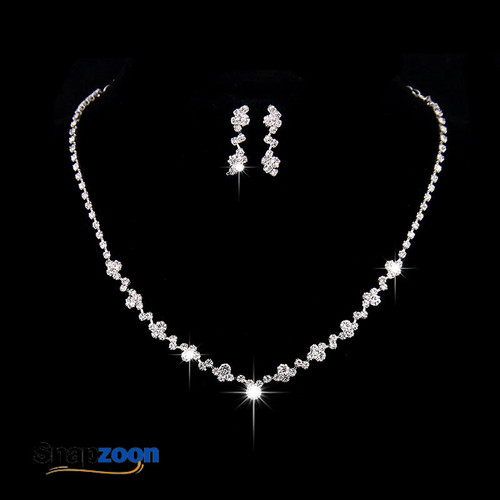 Fashion Crystal Bride Jewelry Set Rhinestone Silver-plated Wedding Dress Banquet Necklace Earring Set Ladies Gift