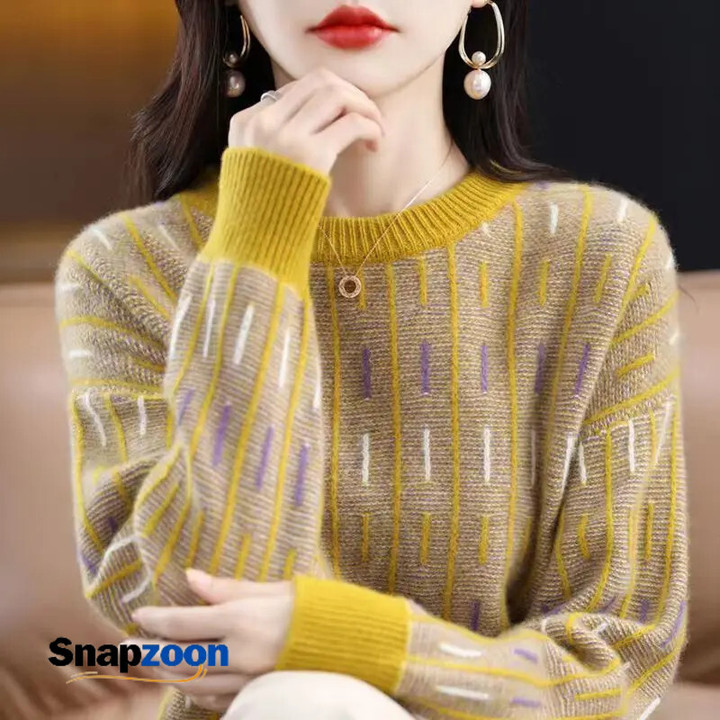 2023 New Autumn and Fashion Round Neck Colored Loose Knitted Shirt Bottom Layer Temperament Commuter Women's Casual Sweater
