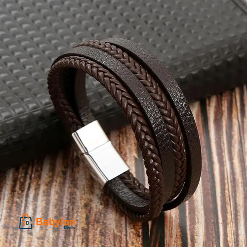 Classic Men's Leather Bracelet 10946404