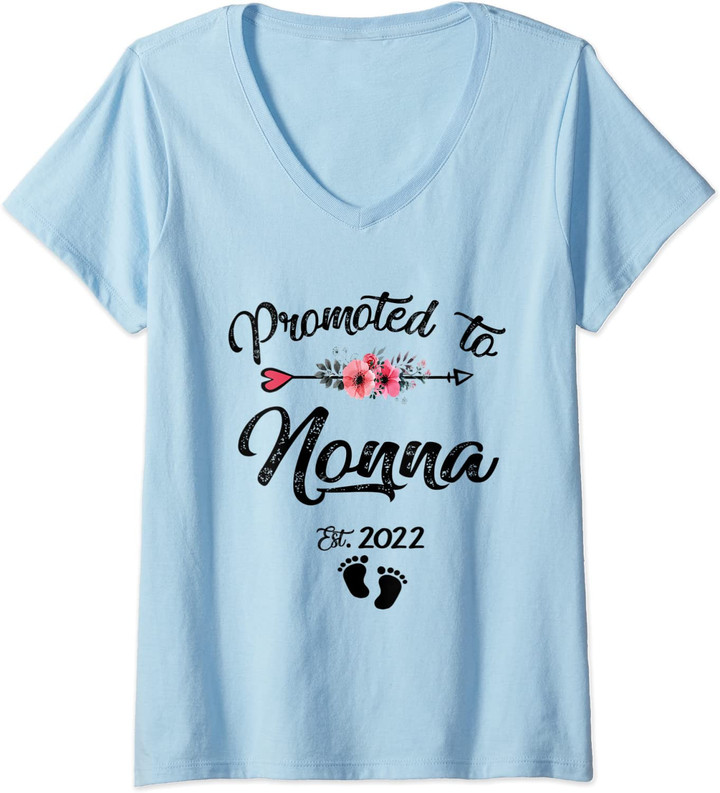 Womens Promoted To Nonna 2022 Shirt Mother&#39;s Day Pregnancy Women V Neck T Shirt Long Sleeve Sweatshirt Hoodie