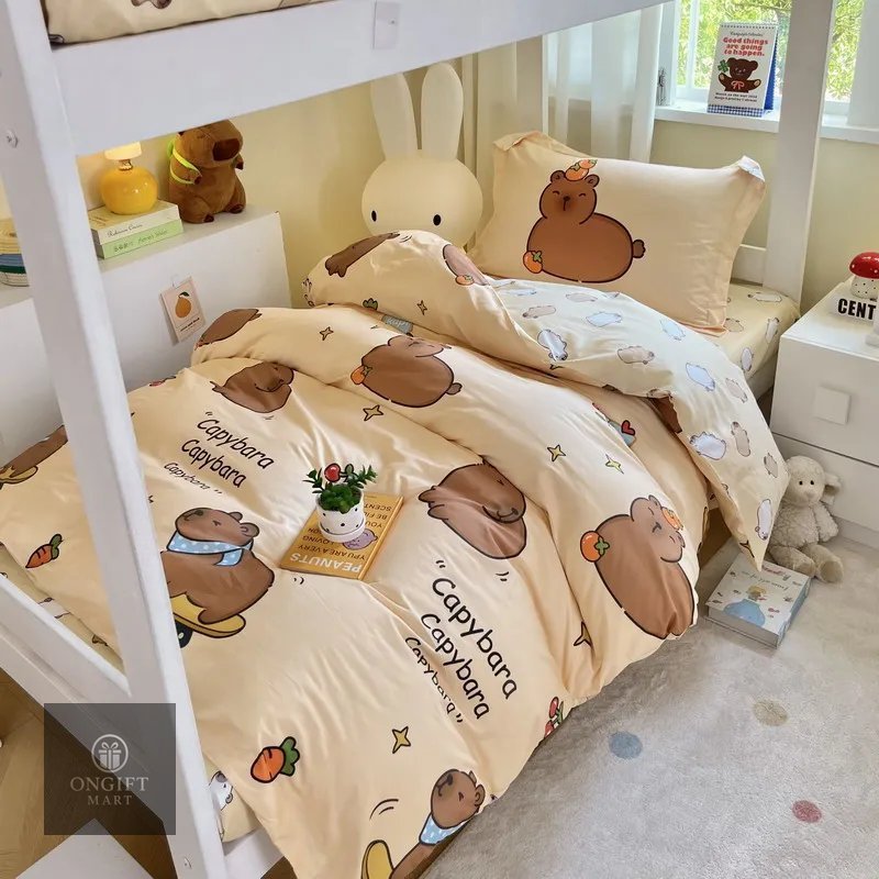 Transform your bedroom with this adorable Guinea Pig & Capybara 3-Piece Bedding Set! Made from 100% pure cotton, featuring a cute animal design for a soft, cozy, and stylish bedroom. Perfect for animal lovers!