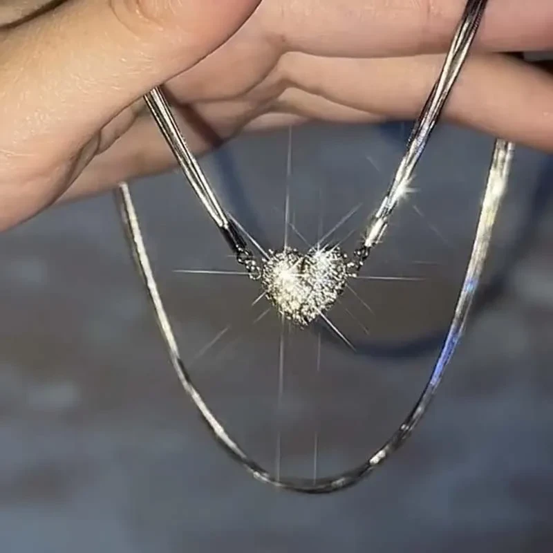 Ice Love Magnetic Zircon Heart Necklace