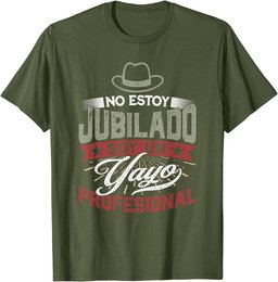Mens I'm not Retired I'm a Professional Vintage Style Yayo T-Shirt