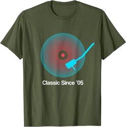 Classic Since '05 Vinyl - 19th Birthday Gift Idea for Men T-Shirt