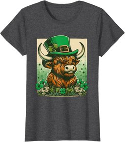 Happy St Patrick's Day Cute Highland Cow T-Shirt
