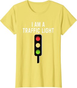 I Am A Traffic Light Funny Yellow Traffic Light Costume T-Shirt