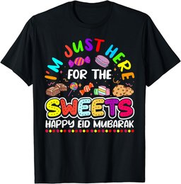 Ramadan, Muslim Eid al Fitr With Sweets For Eid Mubarak T-Shirt