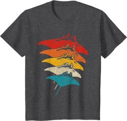 Manta Ray Vintage Retro Scuba Diving Fish Scuba Diver Gift T-Shirt