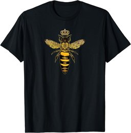 Vintage Queen Bee Earth Day Nature Love Save the Bees T-Shirt