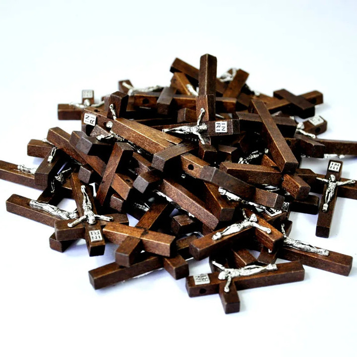 Wood Jesus Cross Pendant Charms Christian Catholic Believers Faith Ornaments Jewelry