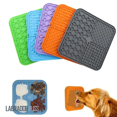 Pet Lick Silicone Mat for Dogs Pet Slow Food Plate Dog Bathing Distraction Silicone Dog Sucker Food Training Dog Feeder Dog lick Mats Supplies