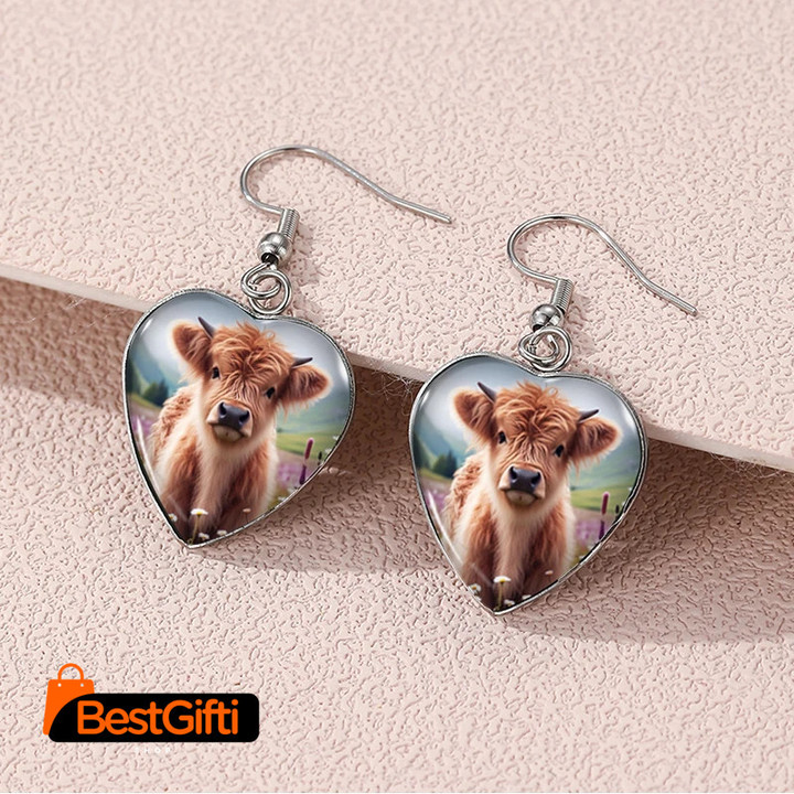 2024 New Highland Cow Dangle Earring Heart Shaped Earrings Handmade Glass Dome Jewelry