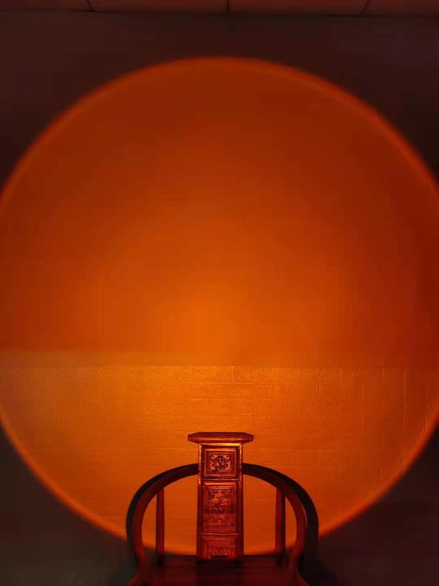 Vivyd Golden Hour