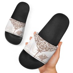 New Zealand Manta Ray Tattoo Slide Sandals Aotearoa Maori Haehae Beige