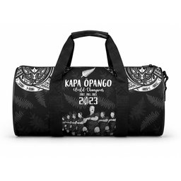 NZ Rugby Duffle Bag Kapa Opango Maori Haka With Years of The All Black Champions