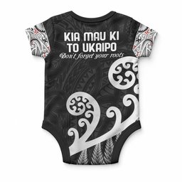 Kia Mau Ki To Ukaipo Baby Onesie Te Reo Maori Koru Fern Art