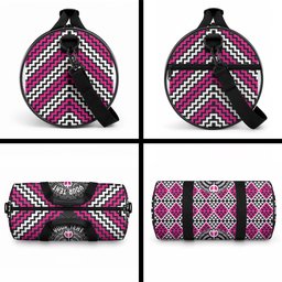 Personalised Aotearoa Niho Taniwha Motif Duffle Bag Pink Style