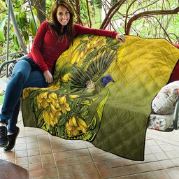 New Zealand Bellbird Quilt With Kowhai Flowers