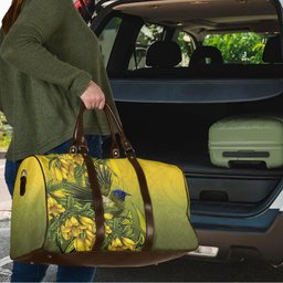 New Zealand Bellbird Travel Bag With Kowhai Flowers