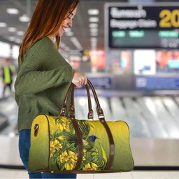 New Zealand Bellbird Travel Bag With Kowhai Flowers